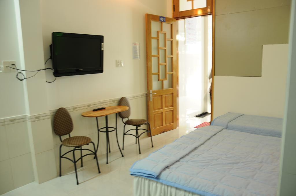 Bien Khoi Mini Hotel Hue Bagian luar foto