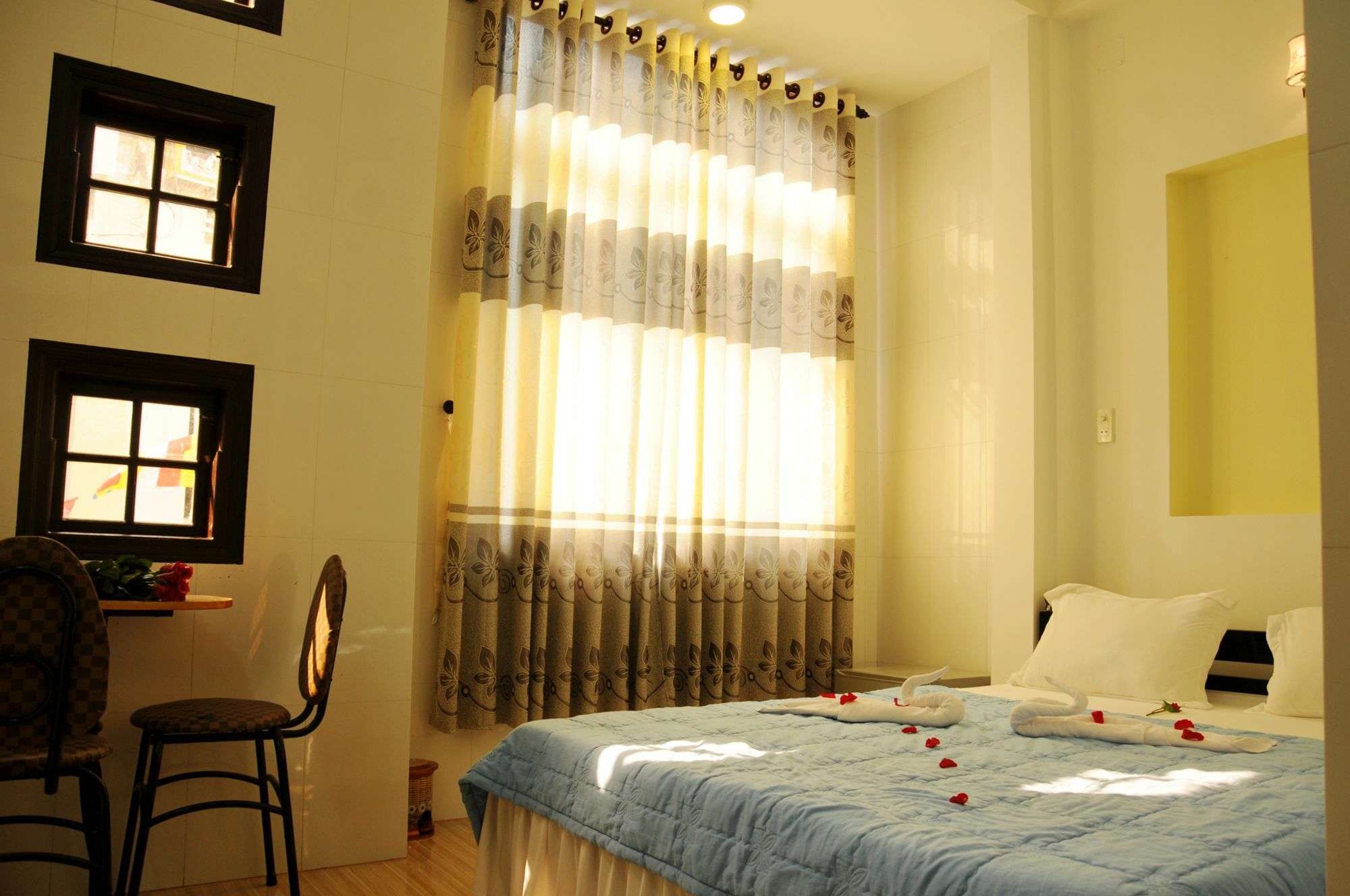 Bien Khoi Mini Hotel Hue Bagian luar foto